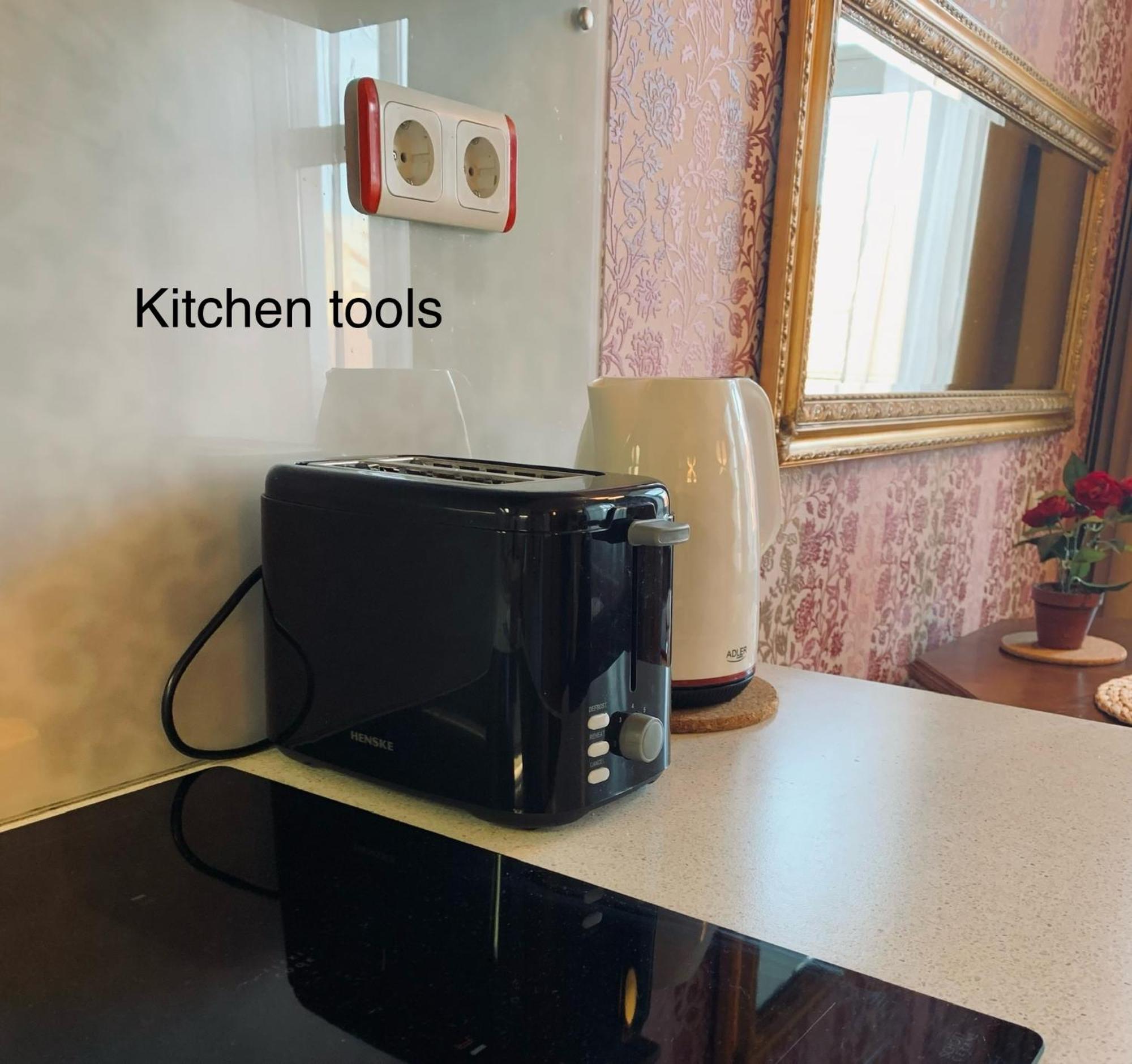 Fresh&cozy Apartment, Parking Free, 15 Min Walk To Center Apartment *